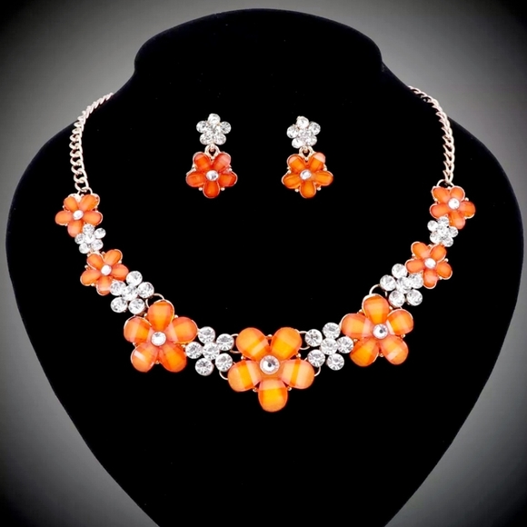 18K gold plated Orange crystal flower necklace earrings set - Picture 6 of 13